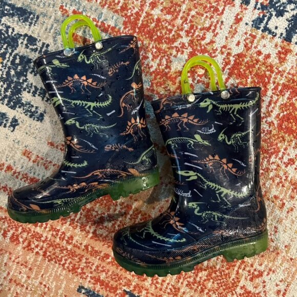 Kids Dinosaur Rain Boots- size 9/10 - Members Mark - Picture 1 of 4